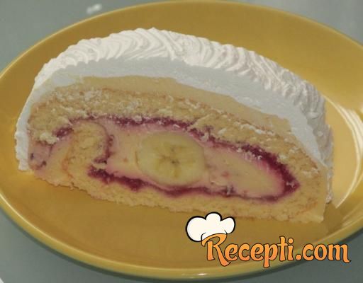 44310-rolat-od-banana-sa-dzemom-od-malina-4