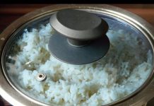 Kako najbolje skuhati rižu, da ne bude kašasta i ljepljiva: