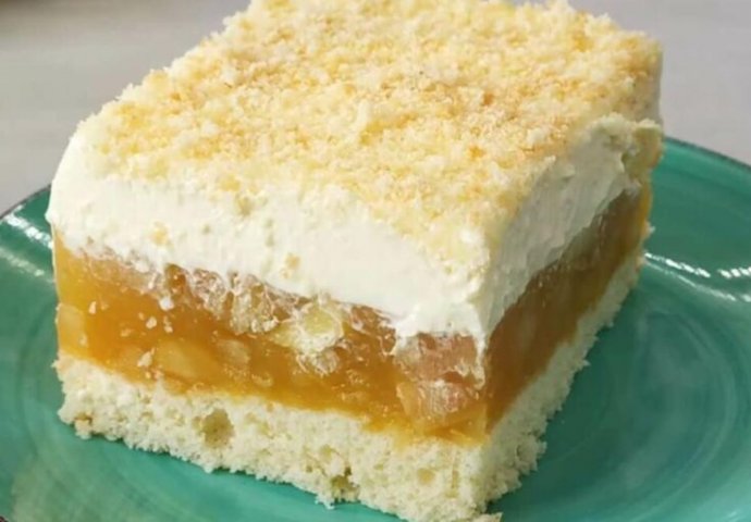 OVO JE NAJLJEPŠI KOLAČ SA JABUKAMA: Fil se topi u ustima, a gotov je dok trepnete - featured image OVO JE NAJLJEPŠI KOLAČ SA JABUKAMA: Fil se topi u ustima, a gotov je dok trepnete - featured image