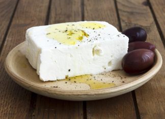 Ovako se pravi feta sir: Originalan recept iz srca Grčke! Ovako se pravi feta sir: Originalan recept iz srca Grčke! - featured image